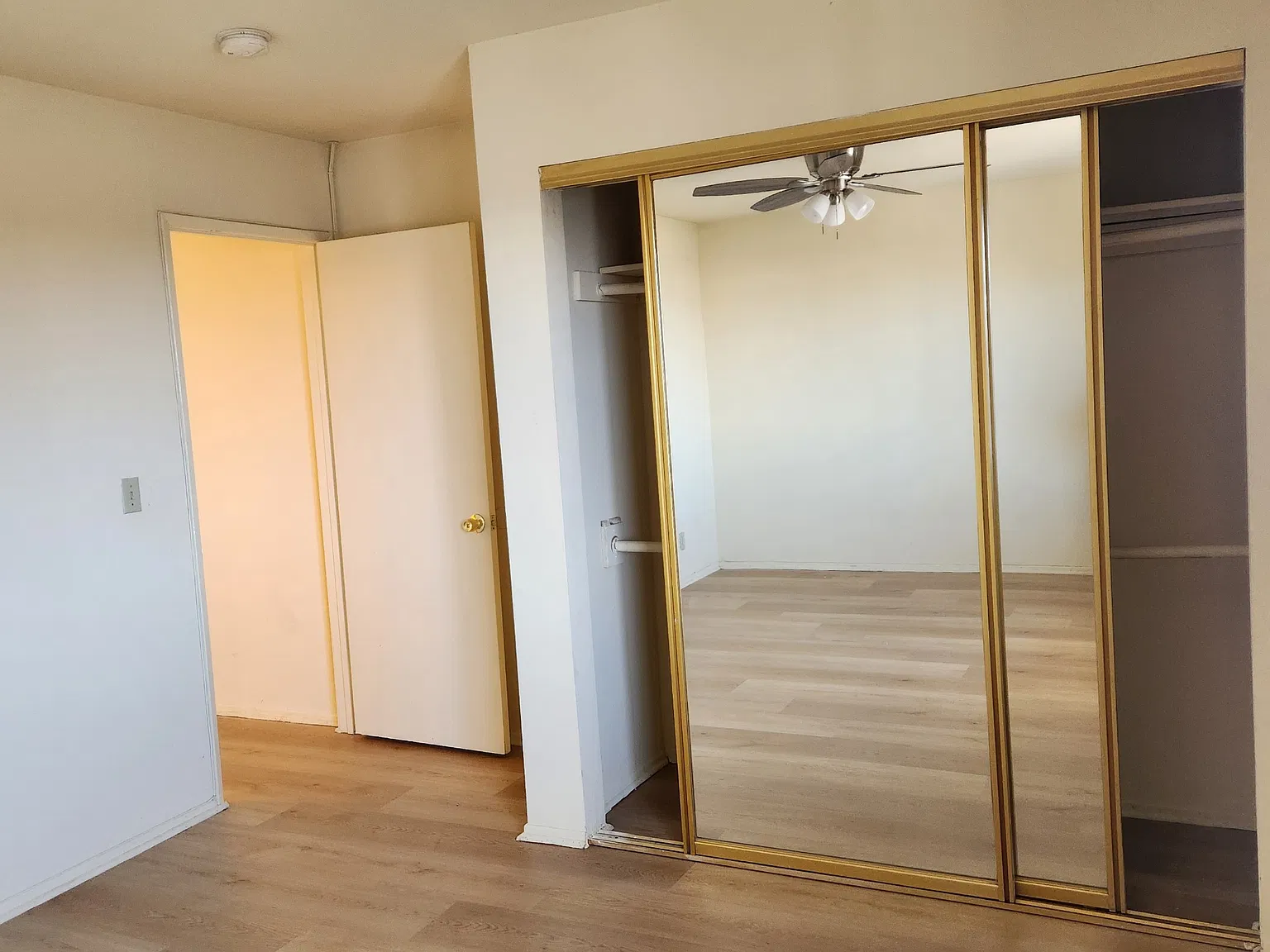 2 bed, 818 sqft, $2,495 — Photo 4