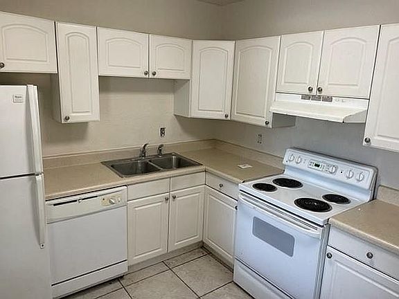 2nd image of 8502 NW 35th St APT .3