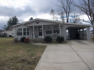 2204 35th St, Bedford, IN 47421