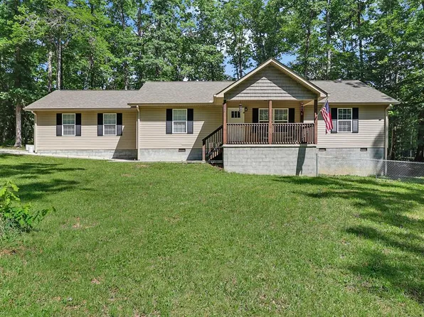 122 Jay Loop, Jamestown, TN 38556