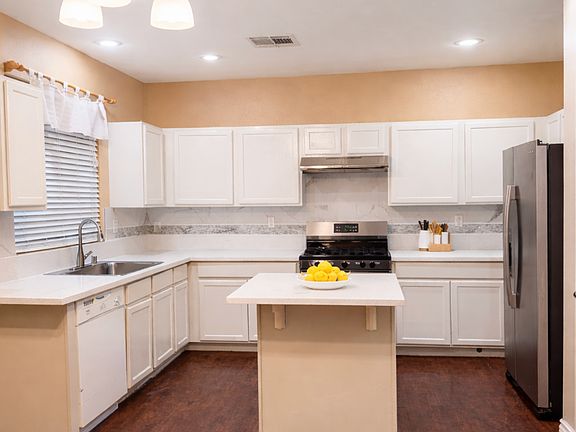 3rd image of 8912 Rosewood Meadows Ct