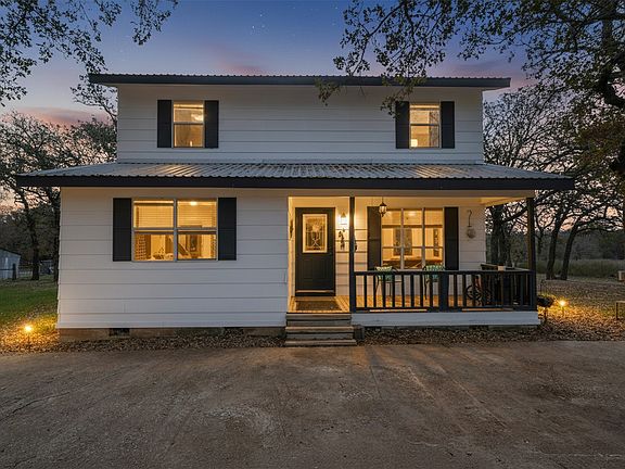 3rd image of 218 Private Road 3638