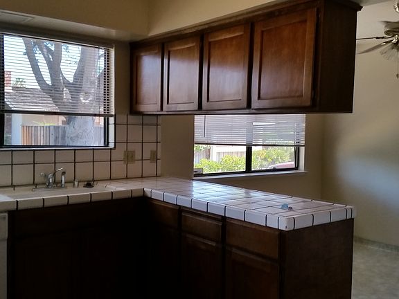 3rd image of 20270 Reinell Pl