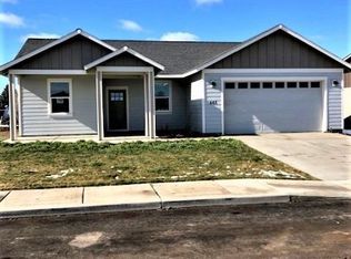 665 Liberty Dr, Metolius, OR 97741
