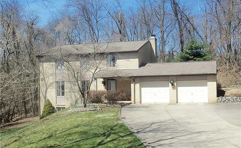1st image of 1049 Delfield Dr