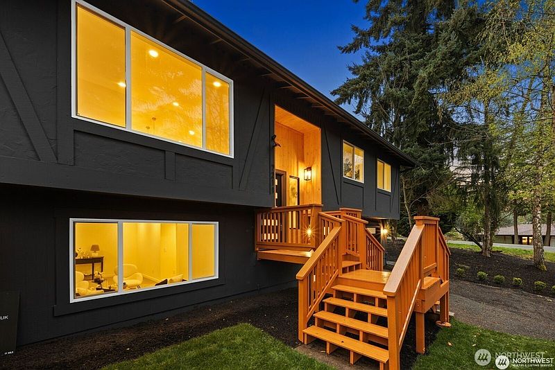 5th image of 7211 182nd Street SW