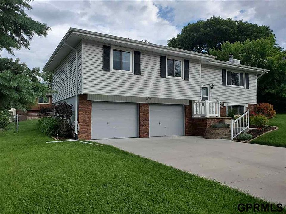1st image of 2201 Scarborough Dr