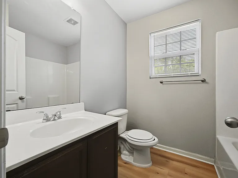 152 Evvalane Dr — Photo 8