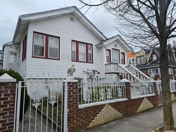 554 Grassmere Terrace, Far Rockaway, NY 11691