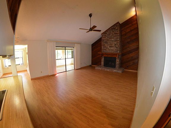 4th image of 4121 Hickory Hill Blvd
