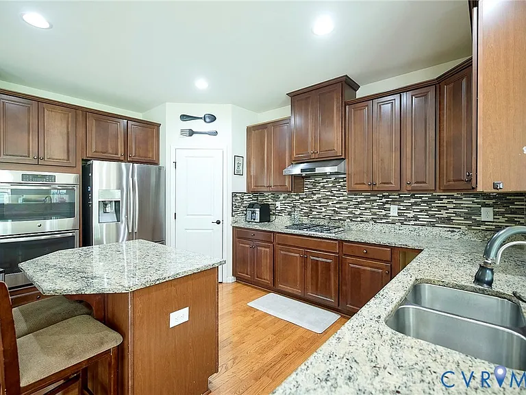 11513 Hainesland Dr — Photo 31