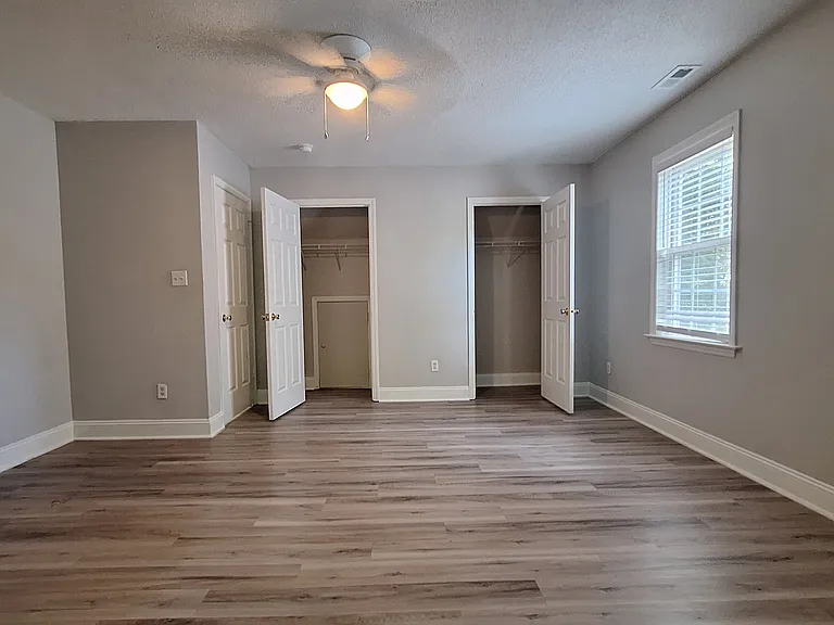 2811 Sparger Rd — Photo 42