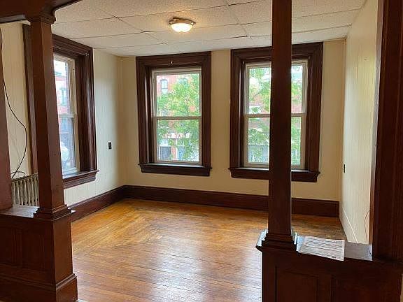 2nd image of 340 Main St #5