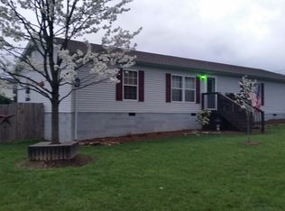 2031 Newbern Rd, Pulaski, VA 24301