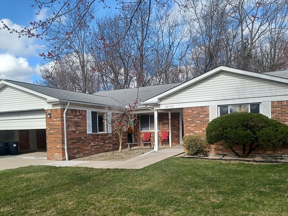 1st image of 24712 Huron River Dr