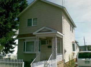 202 Davis Ct, Taylor, PA 18517