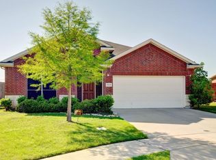 2524 Priscella Dr, Fort Worth, TX 76131