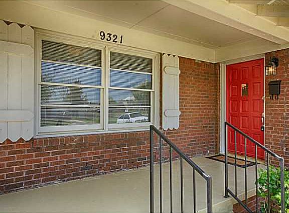 3rd image of 9321 Mahler Pl