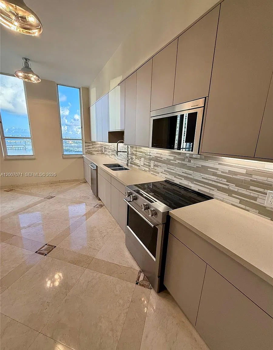 One Tequesta Point Condo — Photo 2