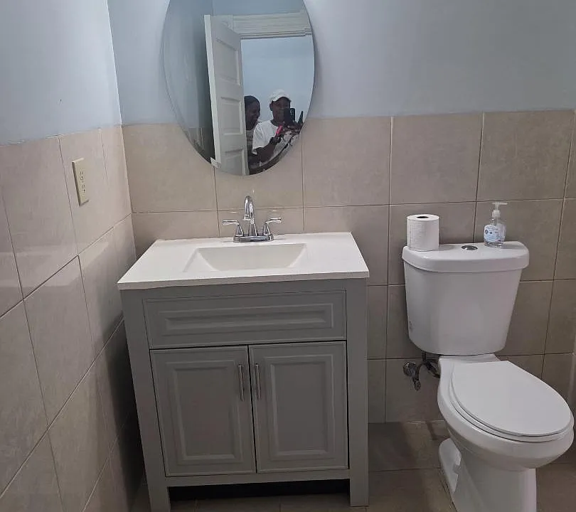 Unit Photo