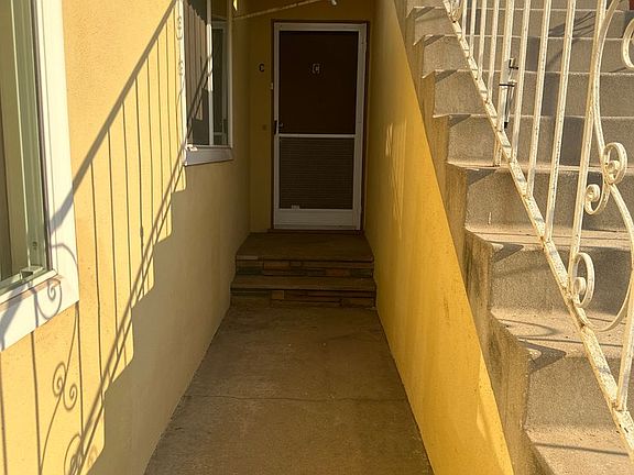 5th image of 2305 Cedar St #2309-C