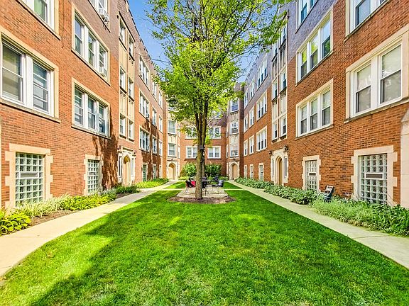 2nd image of 4429 N Lawndale Ave APT 3