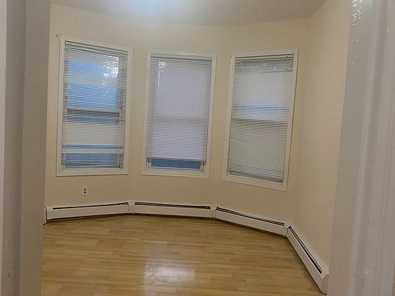 5th image of 137 N 11th St #6