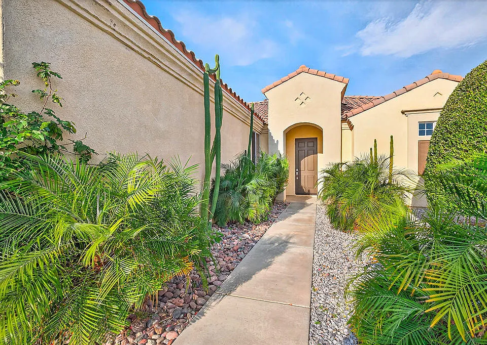 42217 Whisper Rock St