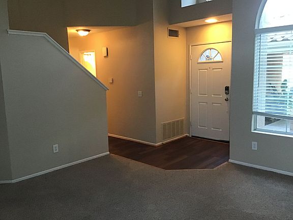 2nd image of 35054 Willow Springs Dr