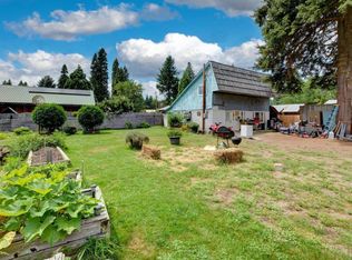 416 Weitman Ln, Prospect, OR 97536