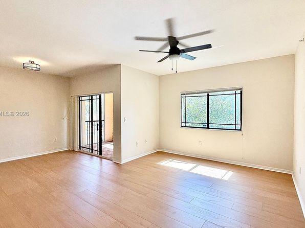 2807 Veronia Dr APT 202