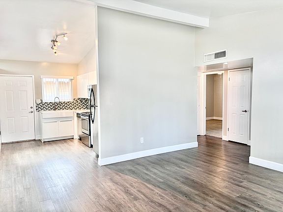 2nd image of 2726 E Glenrosa Ave APT 1