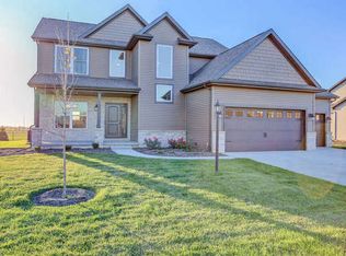 1201 Glen Abbey Dr, Champaign, IL