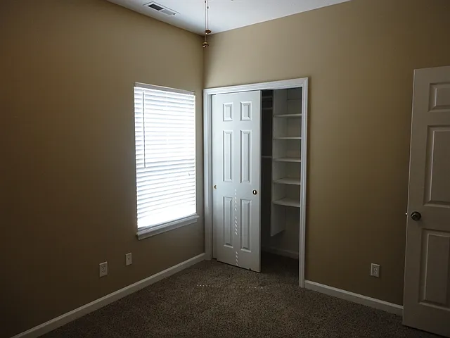 10401 Sand Creek Blvd — Photo 17