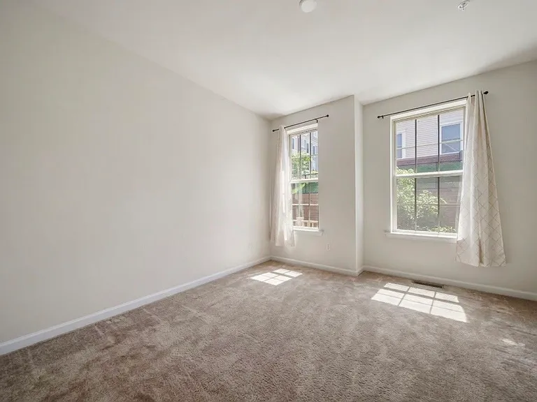 67 Arnold Dr — Photo 22