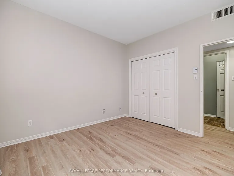 199 Kent St #205 — Photo 15