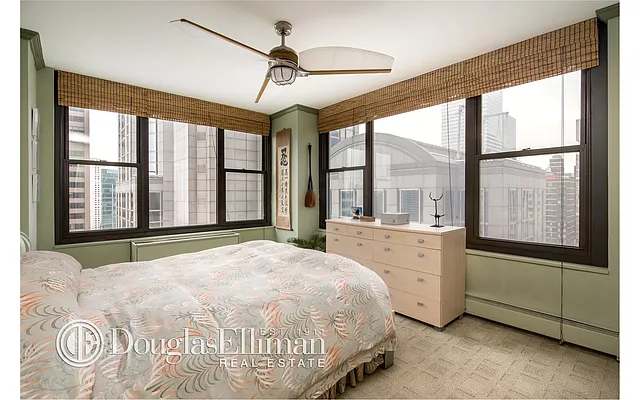 Sold by Douglas Elliman | media 21