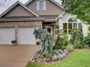 31 Chandler Ct, Monroe Township, NJ