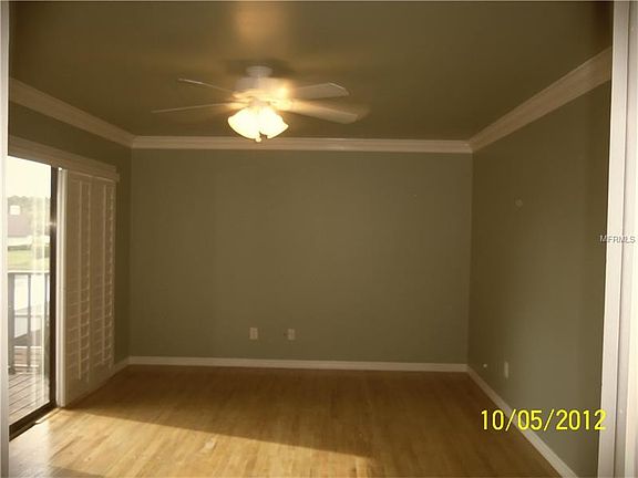 4th image of 15232 Pond Woods Dr