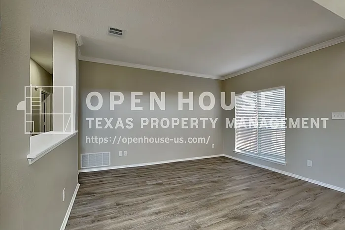 5729 Round Rock Rd — Photo 3