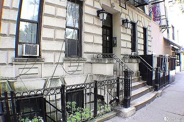 1st image of 456 W 47th St APT 5c