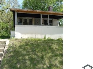 1025 N Rockton Ave, Rockford, IL 61103