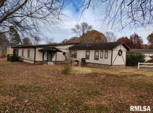 202 Harnerville Loop, Vienna, IL 62995