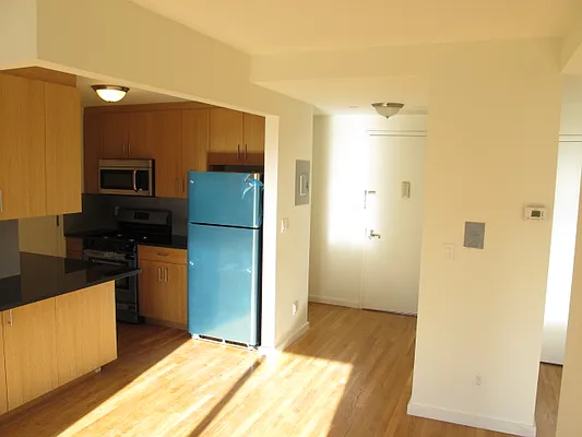 Rented by Residents Team | media 69