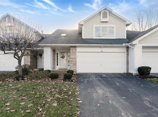 19 Belltower Ln, Pittsford, NY 14534