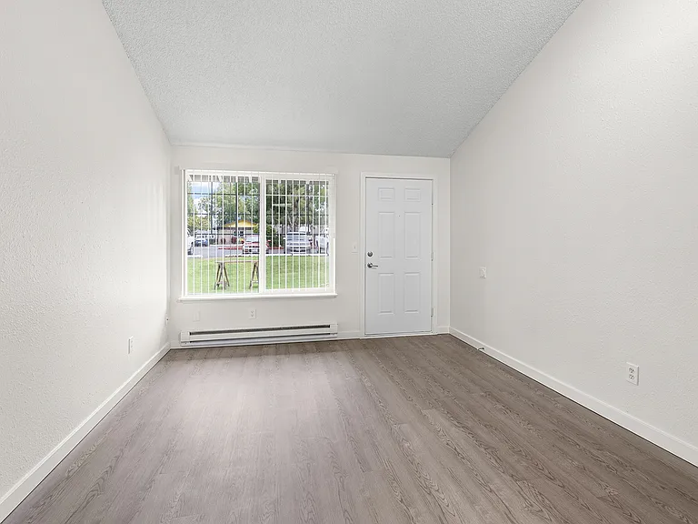 The Clubhouse at Port Orchard — Photo 32