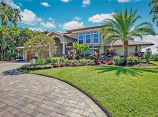 854 Cypress Lake Cir, Fort Myers, FL 33919