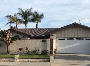8872 Sailport Dr, Huntington Beach, CA 92646