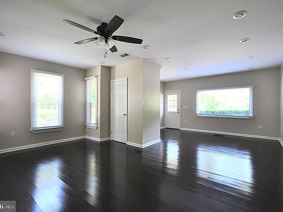 4th image of 1467 Bald Eagle Ave