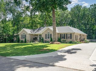 235 Stafford Estates Dr, Salisbury, NC 28146